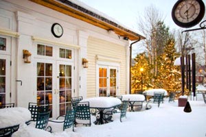 罗马诺：那不勒斯未与斯特林谈判，富勒姆在关注他的情况，那不勒斯vs罗马比赛